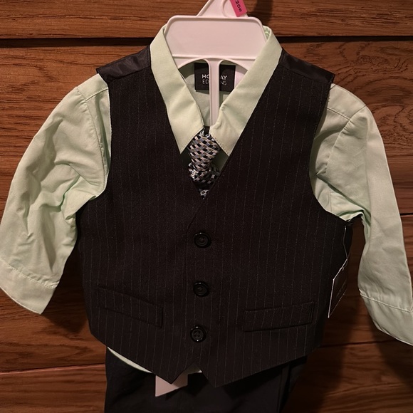 Holiday editions boy set - Picture 2 of 4